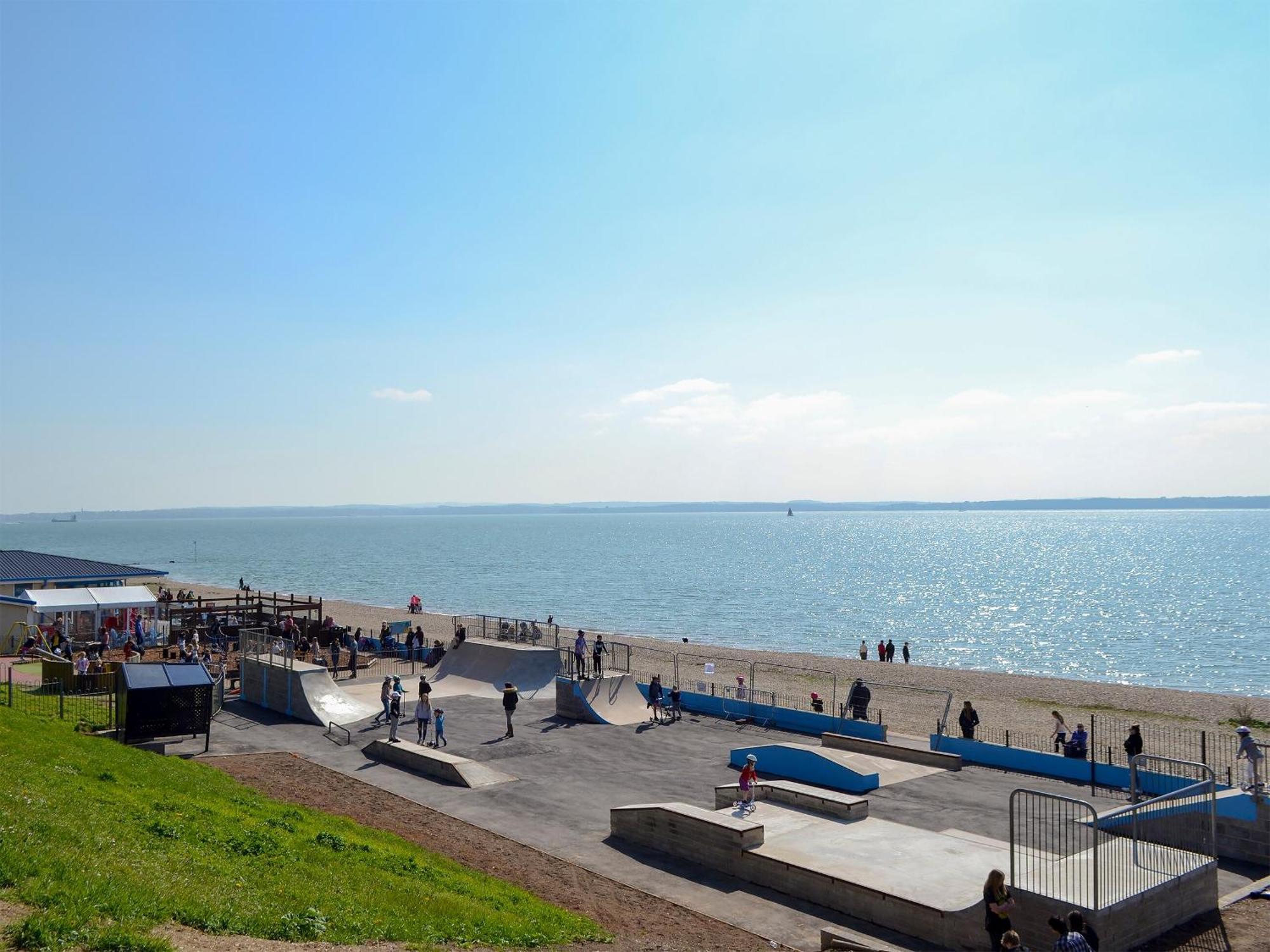 Seaways Villa Lee-on-the-Solent Exterior photo